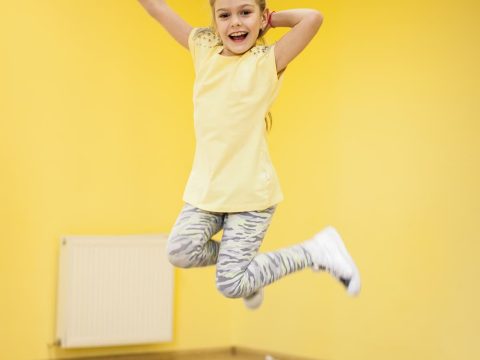 Jumping kids trampoline pour enfant